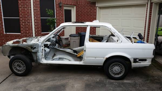 Illustration for article titled How To Turn A $250 Craigslist Beater Into The Sexiest BMW 3 Series Ever